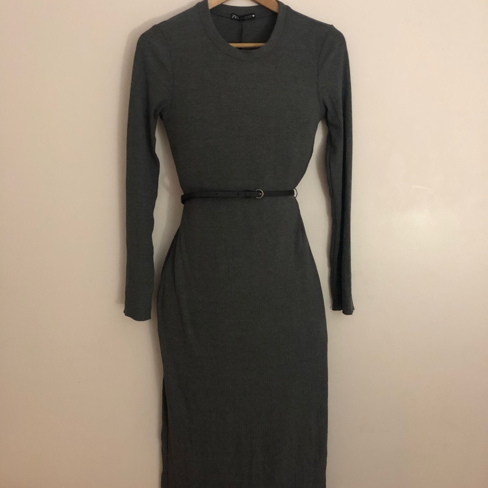 Elegant Gray Long Sleeve Dress